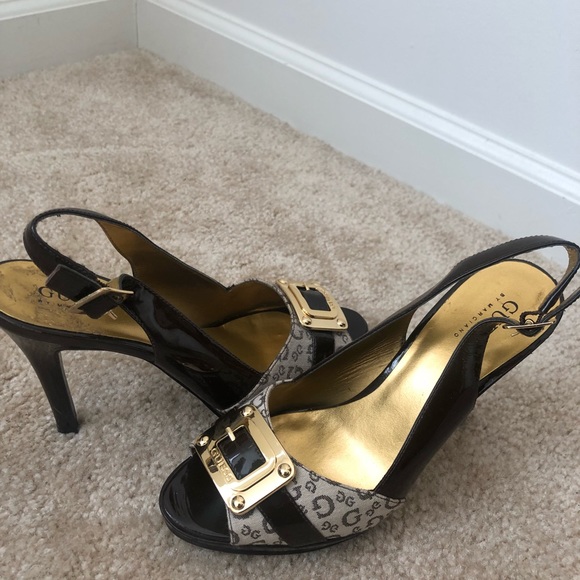 Guess Slingbacks - Picture 4 of 5